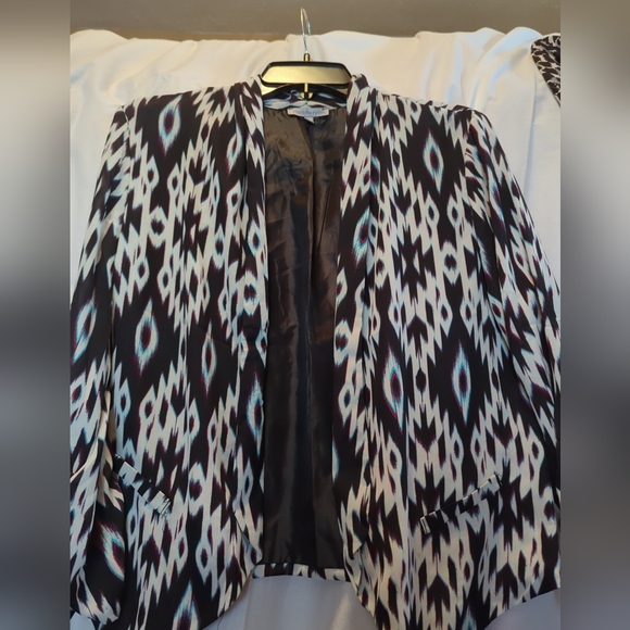 Charlotte Russe NWOT Size XL Black White Open Front Drape Blazer Jacket NWOT - Picture 11 of 16